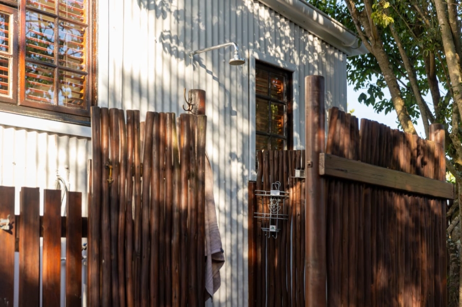 To Let 2 Bedroom Property for Rent in Rheenendal Western Cape